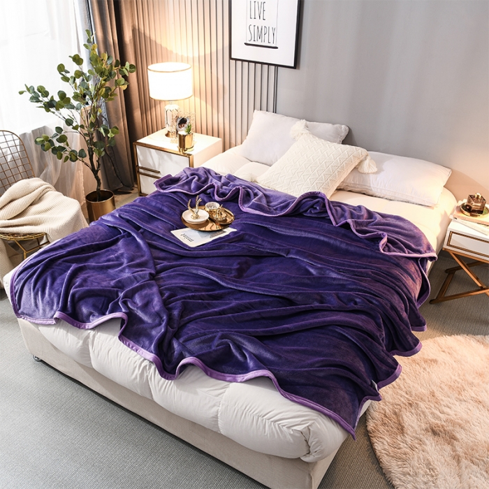 91家纺网 家纺一手货源 找家纺 仟人梦 2024新款纯色法莱绒毛毯多功能毛毯 深紫色