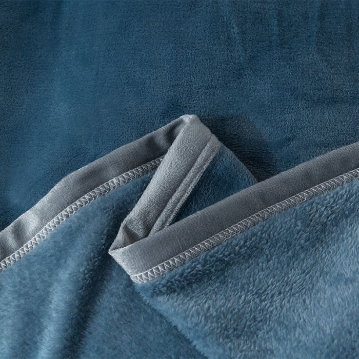 91家纺网 家纺一手货源 找家纺 仟人梦 2024新款纯色法莱绒毛毯多功能毛毯 雾蓝色