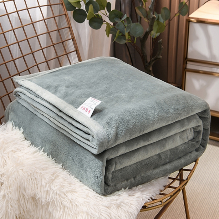 91家纺网 家纺一手货源 找家纺 仟人梦 2024新款纯色法莱绒毛毯多功能毛毯 银灰色