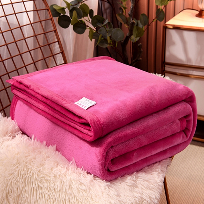 91家纺网 家纺一手货源 找家纺 仟人梦 2024新款纯色法莱绒毛毯多功能毛毯 玫红色