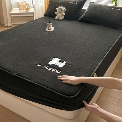 91家纺网 家纺一手货源 找家纺 （总）鑫钰 2023新款高克重A类兔毛绒刺绣床笠