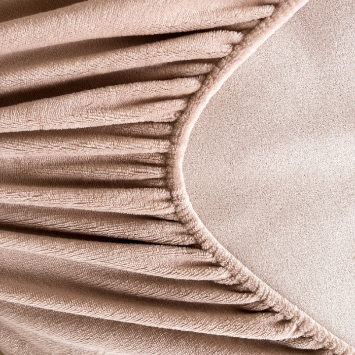 91家纺网 家纺一手货源 找家纺 鑫钰 2023新款高克重A类兔毛绒刺绣床笠 快乐狗-摩卡驼