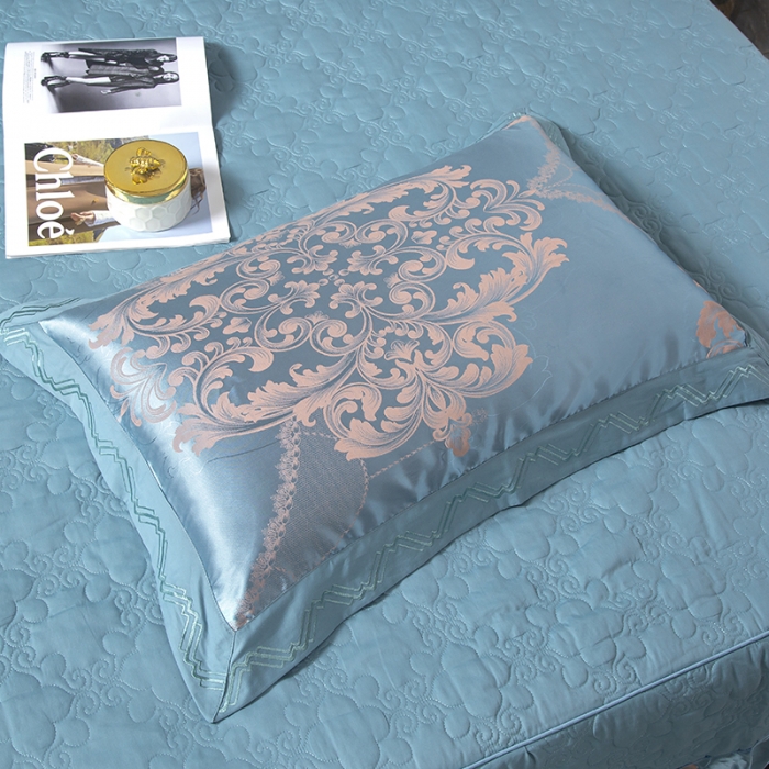 91家纺网 家纺一手货源 找家纺 福丽莱家纺  2023新款贡缎提花床裙四件套（夹棉）黛菲尔兰驼