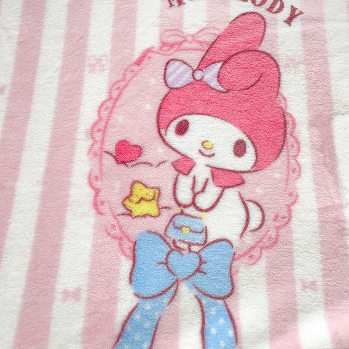 91家纺网 家纺一手货源 找家纺 海岛哥哥 2023新款双面牛奶绒盖毯正版三丽鸥授权系列毛毯 条纹美乐蒂