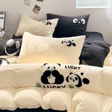 91家纺网 家纺一手货源 找家纺 （总）思诺羽 2024新款超柔水洗棉小熊猫毛巾绣四件套