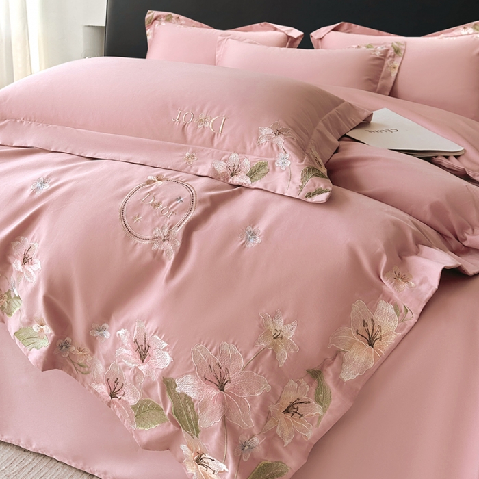 91家纺网 家纺一手货源 找家纺 宅家居 2024轻奢小香风双面纯棉长绒棉四件套-梦百合 香奈百合-粉玉