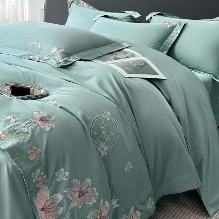 91家纺网 家纺一手货源 找家纺 宅家居 2024轻奢小香风双面纯棉长绒棉四件套香奈百合-松石绿