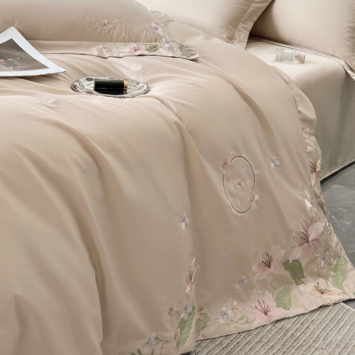 91家纺网 家纺一手货源 找家纺 宅家居 2024轻奢小香风双面纯棉长绒棉四件套香奈百合-香槟金