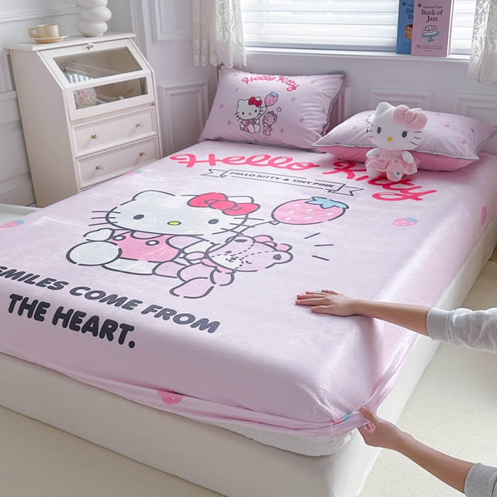 91家纺网 家纺一手货源 找家纺 蘭菲家纺 2023新款宝宝绒卡通印花床笠 草梅派