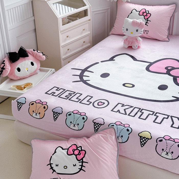 91家纺网 家纺一手货源 找家纺 蘭菲家纺 2023新款宝宝绒卡通印花床笠 粉系