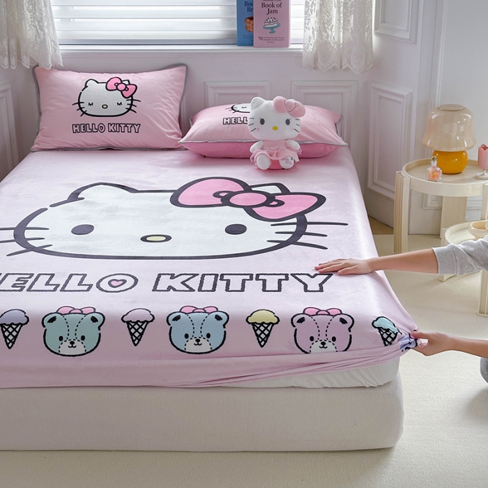 91家纺网 家纺一手货源 找家纺 蘭菲家纺 2023新款宝宝绒卡通印花床笠 粉系