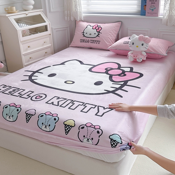 91家纺网 家纺一手货源 找家纺 蘭菲家纺 2023新款宝宝绒卡通印花床笠 粉系