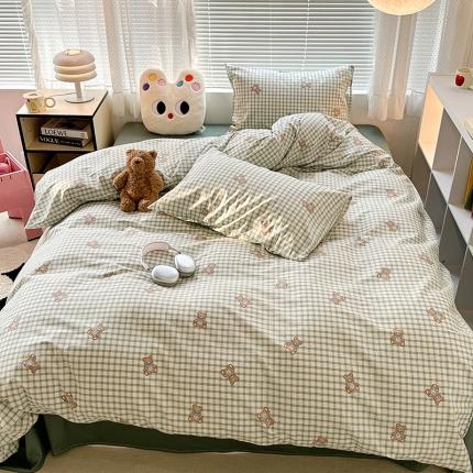 91家纺网 家纺一手货源 找家纺 昔可 2023新款全棉小卡通爱心四件套 绿格宝贝熊