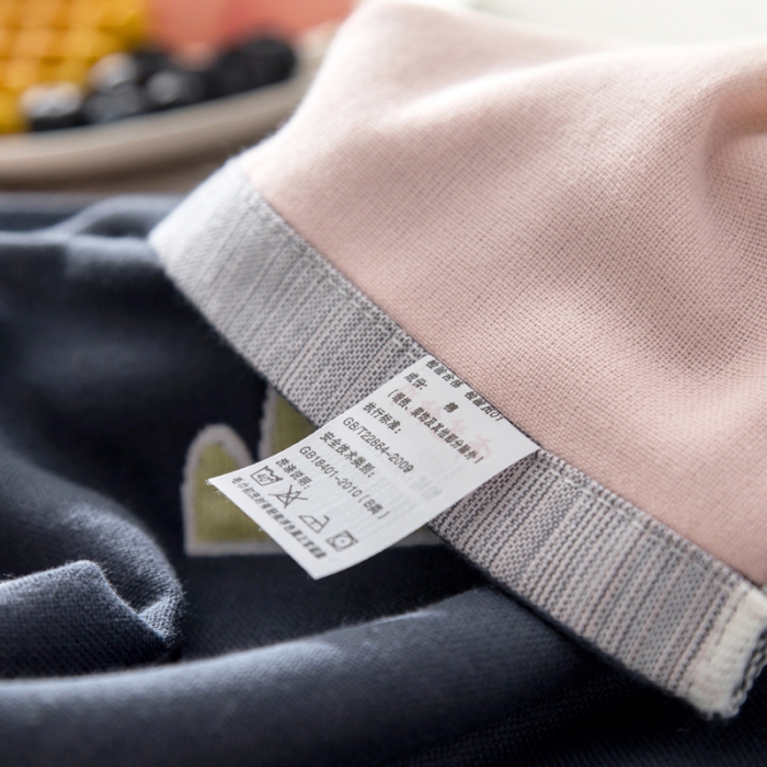 91家纺网 家纺一手货源 找家纺 朴尔家纺 2023新款儿童定位卡通大版花全棉四层纱布枕巾 奔奔马