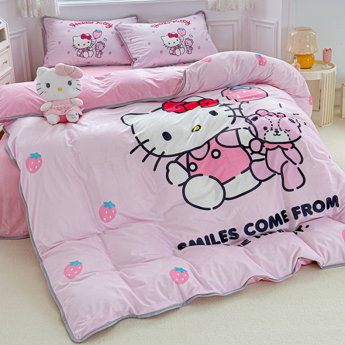 91家纺网 家纺一手货源 找家纺 蘭菲家纺 2023新款宝宝绒卡通印花四件套及单品 草莓派