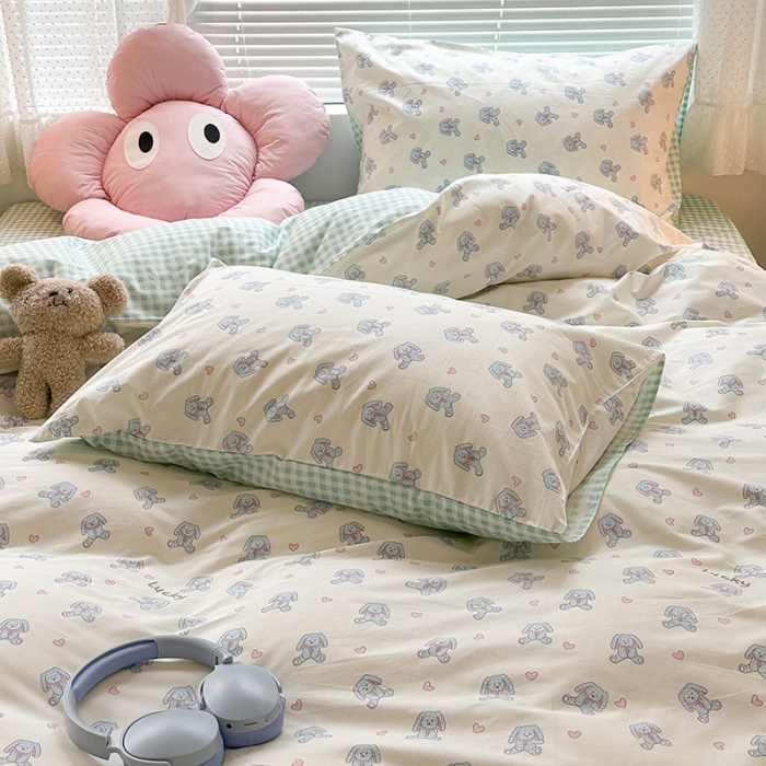 91家纺网 家纺一手货源 找家纺 昔可 2023新款全棉小卡通爱心四件套 爱心玩偶兔