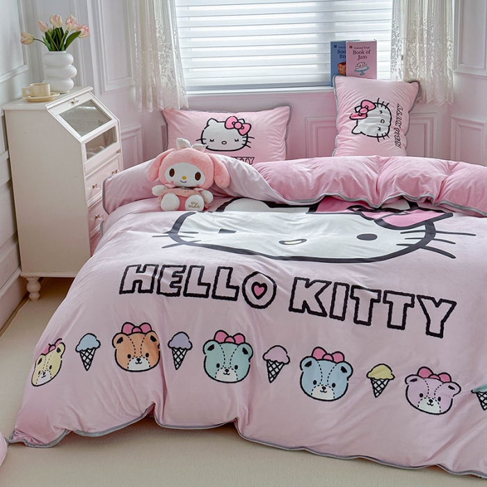 91家纺网 家纺一手货源 找家纺 蘭菲家纺 2023新款宝宝绒卡通印花四件套及单品 粉系