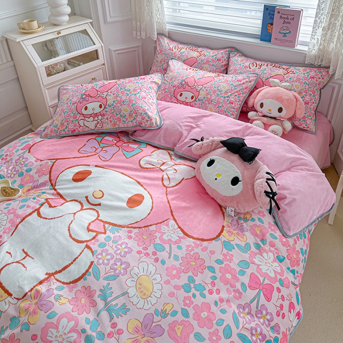 91家纺网 家纺一手货源 找家纺 蘭菲家纺 2023新款宝宝绒卡通印花四件套及单品 闺蜜