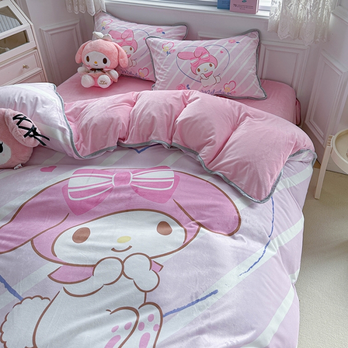 91家纺网 家纺一手货源 找家纺 蘭菲家纺 2023新款宝宝绒卡通印花四件套及单品 天真