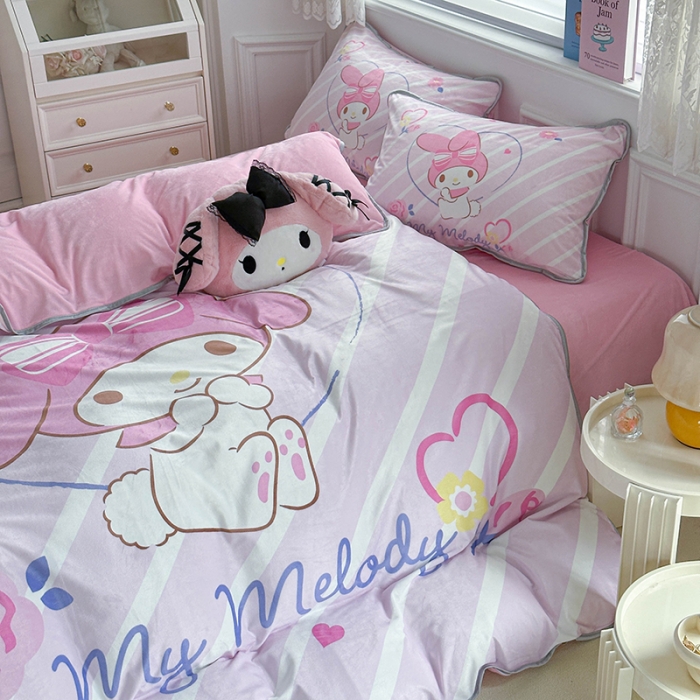 91家纺网 家纺一手货源 找家纺 蘭菲家纺 2023新款宝宝绒卡通印花四件套及单品 天真