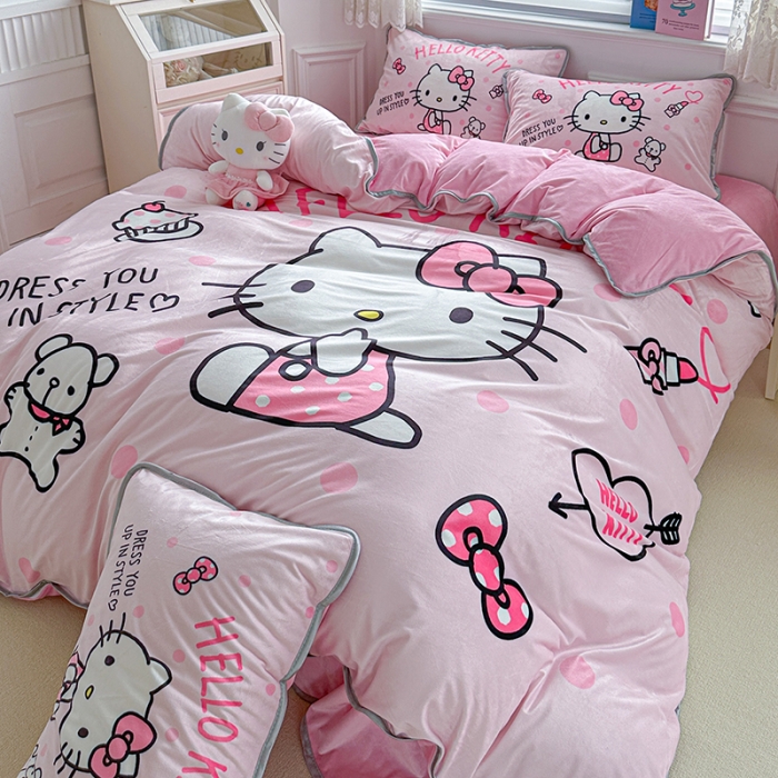 91家纺网 家纺一手货源 找家纺 蘭菲家纺 2023新款宝宝绒卡通印花四件套及单品 甜心KT