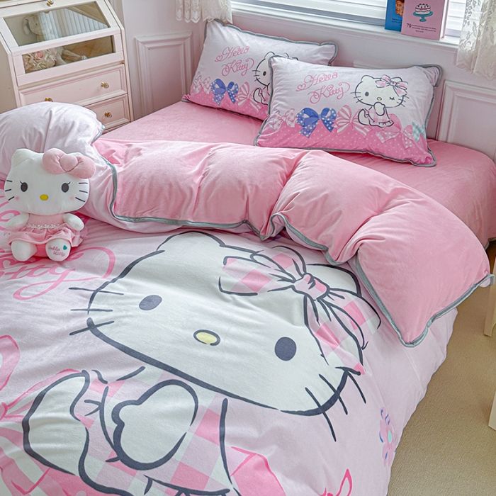 91家纺网 家纺一手货源 找家纺 蘭菲家纺 2023新款宝宝绒卡通印花四件套及单品 炫彩KT