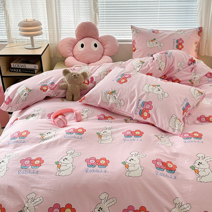 91家纺网 家纺一手货源 找家纺 昔可 2023新款全棉萌趣卡通四件套 萝卜兔兔