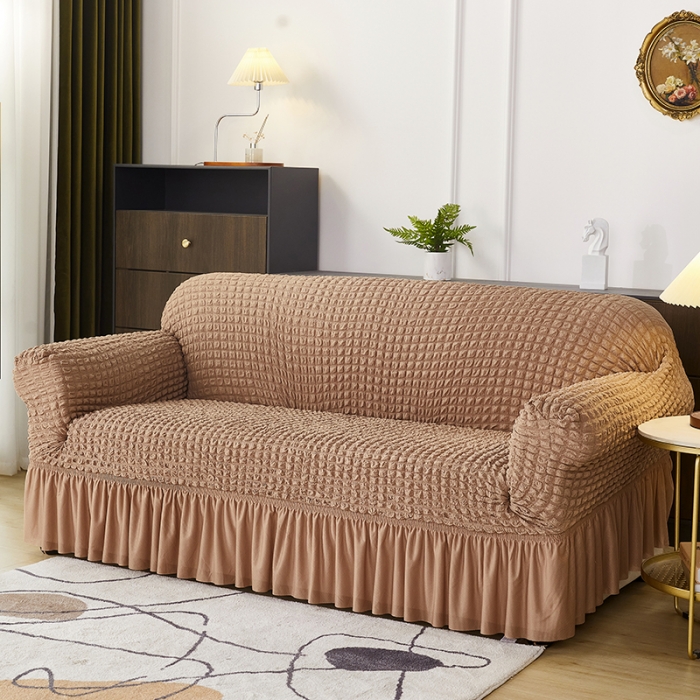 91家纺网 家纺一手货源 找家纺 丝绮鹿 2023新款爆米花系列全包沙发套裙边款双扶手 驼色