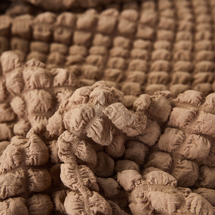 91家纺网 家纺一手货源 找家纺 丝绮鹿 2023新款爆米花系列全包沙发套裙边款双扶手 驼色