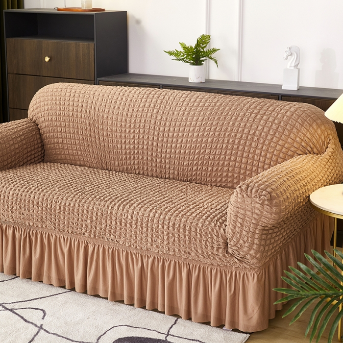 91家纺网 家纺一手货源 找家纺 丝绮鹿 2023新款爆米花系列全包沙发套裙边款双扶手 驼色