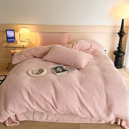 91家纺网 家纺一手货源 找家纺 昔可 2023新款纯色泡芙云朵绒四件套 珊瑚粉