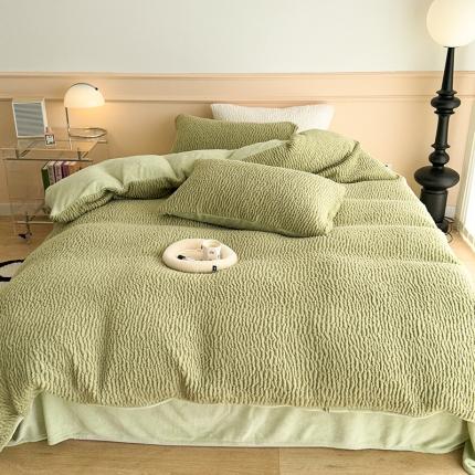 昔可 2023新款纯色泡芙云朵绒四件套 松叶绿