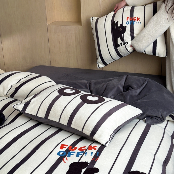 91家纺网 家纺一手货源 找家纺 昔可 2023新款大版数码印花牛奶绒四件套 功夫黑猫