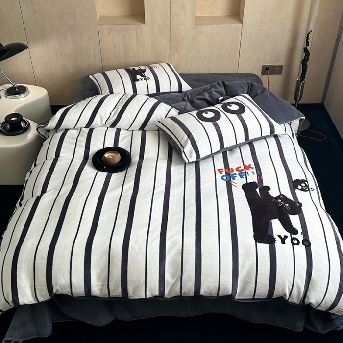 91家纺网 家纺一手货源 找家纺 昔可 2023新款大版数码印花牛奶绒四件套 功夫黑猫