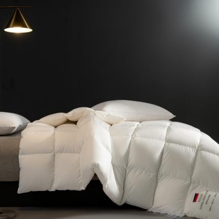 91家纺网 家纺一手货源 找家纺 御眠纺 2023新款1天丝鹅绒被超轻超柔软零压力鹅绒被 白色