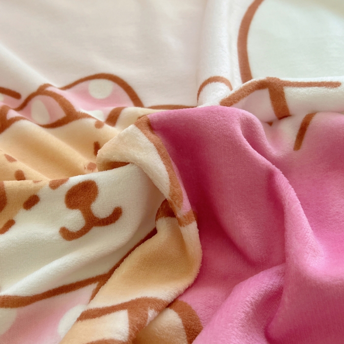 91家纺网 家纺一手货源 找家纺 （总）三朵 2023新款三丽鸥牛奶绒数码印花大版系列四件套