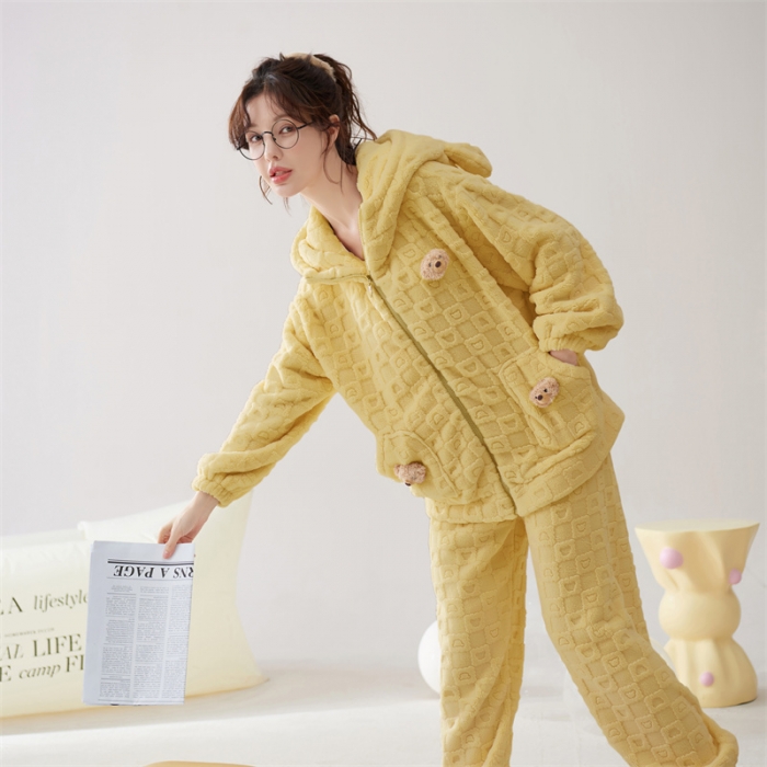 91家纺网 家纺一手货源 找家纺 洛兰沙 2023新款家居服女款w036