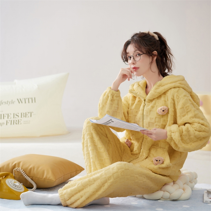 91家纺网 家纺一手货源 找家纺 洛兰沙 2023新款家居服女款w036