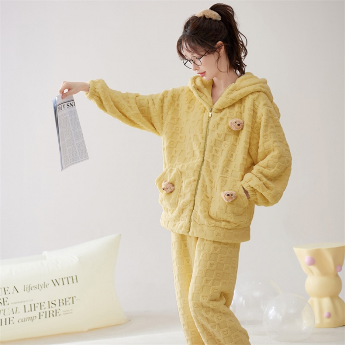 91家纺网 家纺一手货源 找家纺 洛兰沙 2023新款家居服女款w036