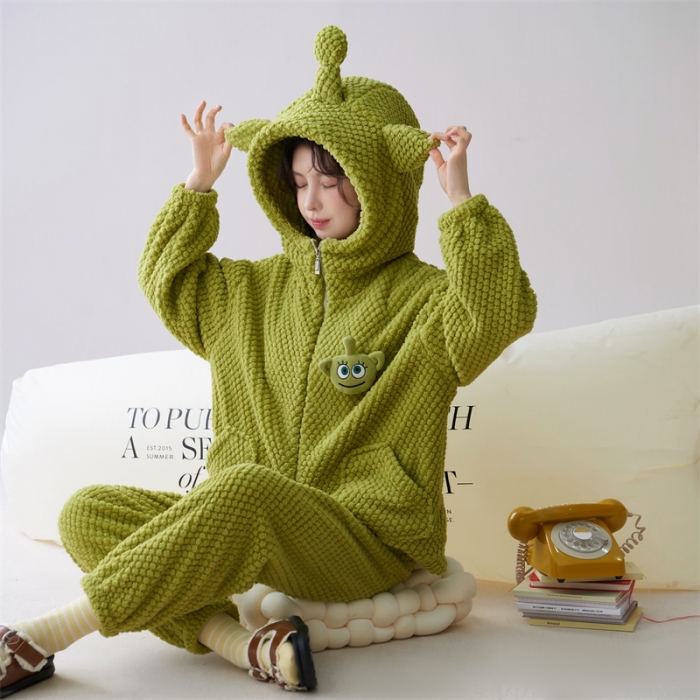 91家纺网 家纺一手货源 找家纺 洛兰沙 2023新款家居服w001