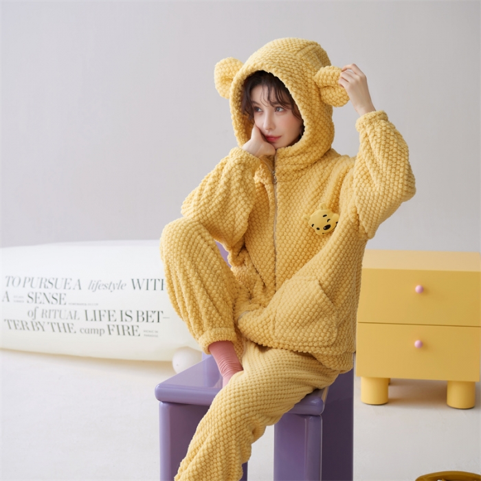 91家纺网 家纺一手货源 找家纺 洛兰沙 2023新款家居服w002