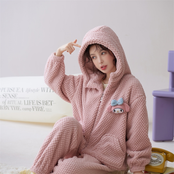 91家纺网 家纺一手货源 找家纺 洛兰沙 2023新款家居服w003