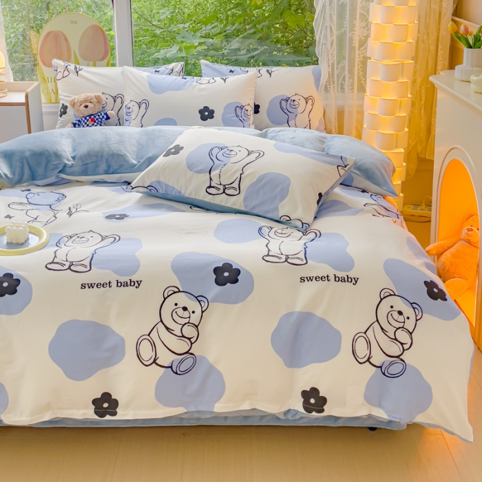 91家纺网 家纺一手货源 找家纺 金鑫汇2023新款A版面料+B版高克重牛奶绒四件套奶油小熊