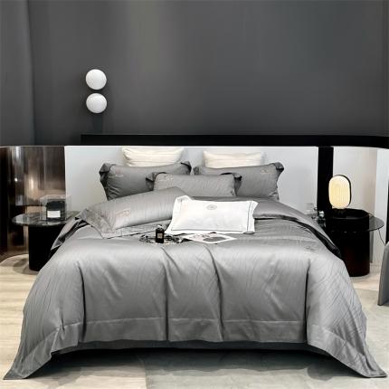 91家纺网 家纺一手货源 找家纺 宏羽纺 2023新款高支高密全棉绣花工艺四件套--黛娜 月雾灰