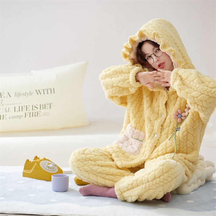 91家纺网 家纺一手货源 找家纺 洛兰沙 2023新款家居服w006