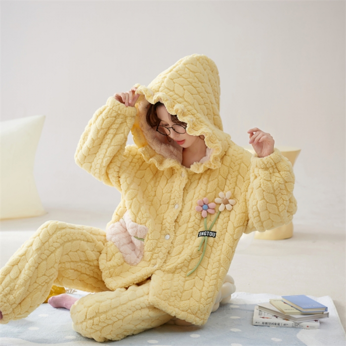 91家纺网 家纺一手货源 找家纺 洛兰沙 2023新款家居服w006