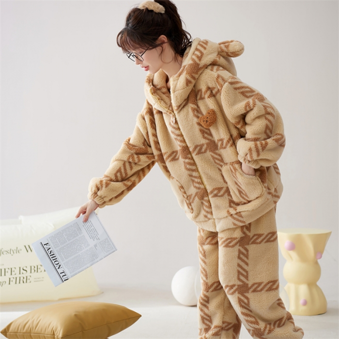 91家纺网 家纺一手货源 找家纺 洛兰沙 2023新款家居服w008