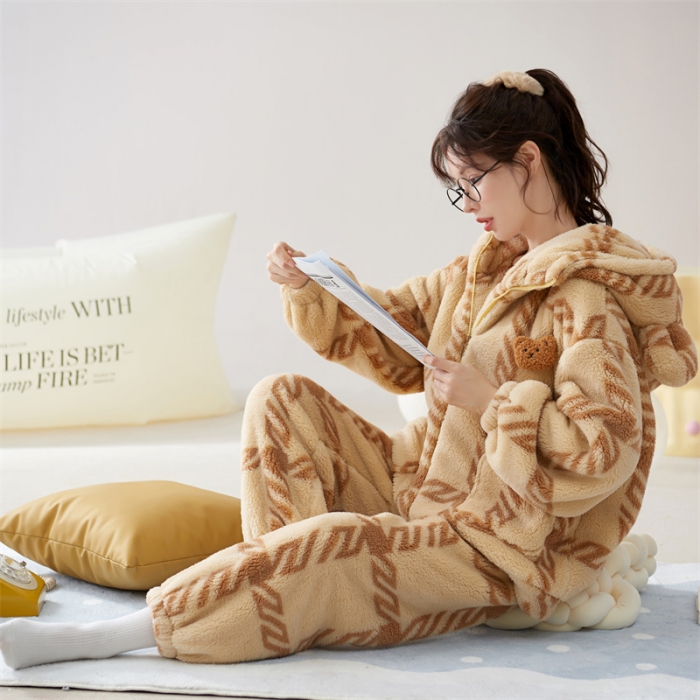 91家纺网 家纺一手货源 找家纺 洛兰沙 2023新款家居服w008