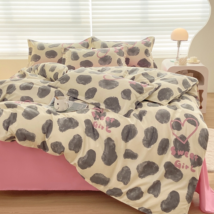 91家纺网 家纺一手货源 找家纺 楠沐 2025年新款亲肤水洗棉磨毛单被套 蜜桃奶牛