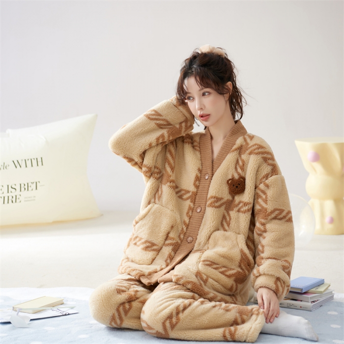 91家纺网 家纺一手货源 找家纺 洛兰沙 2023新款家居服W022